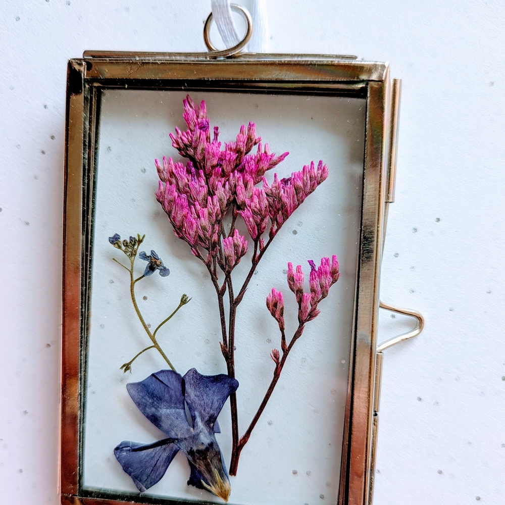 Brass pressed flower art frames - Picture 4 of 5